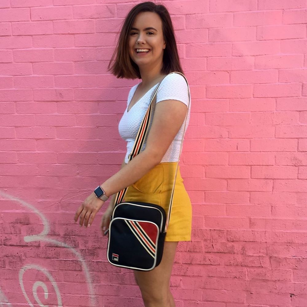 Meet your Posher, Ella